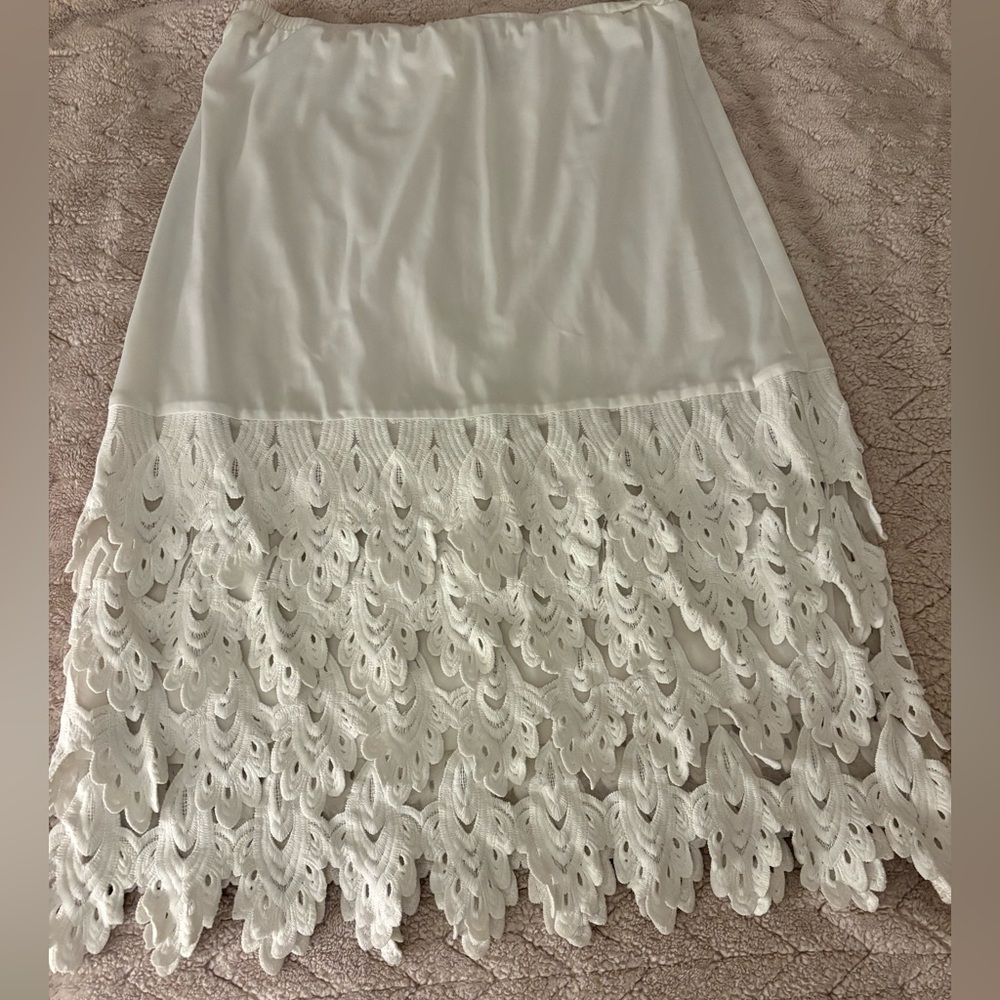 White Lace Hem Skirt